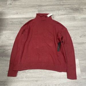 NWT Tahari Womens Pullover Sweater Size Large